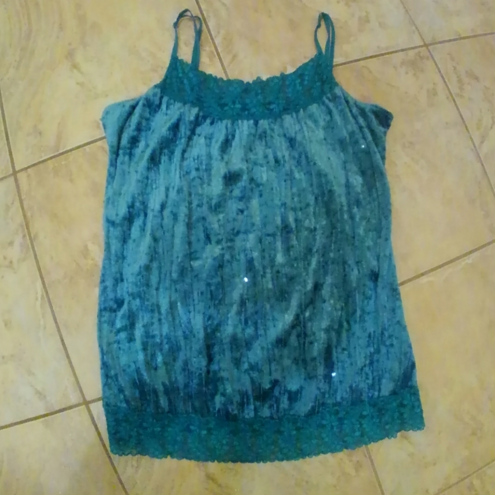 Lily White Woman's Large Teal Tank Top